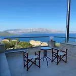 Villa Stone Crafted Luxury *
