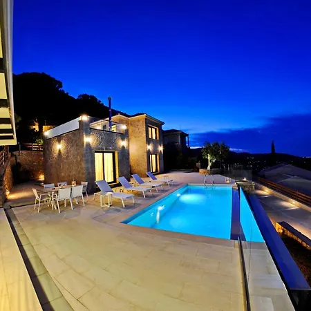 Villa Stone Crafted Luxury Nikiana