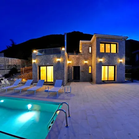 Villa Stone Crafted Luxury