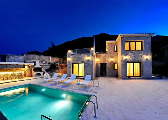 Villa Stone Crafted Luxury Villas